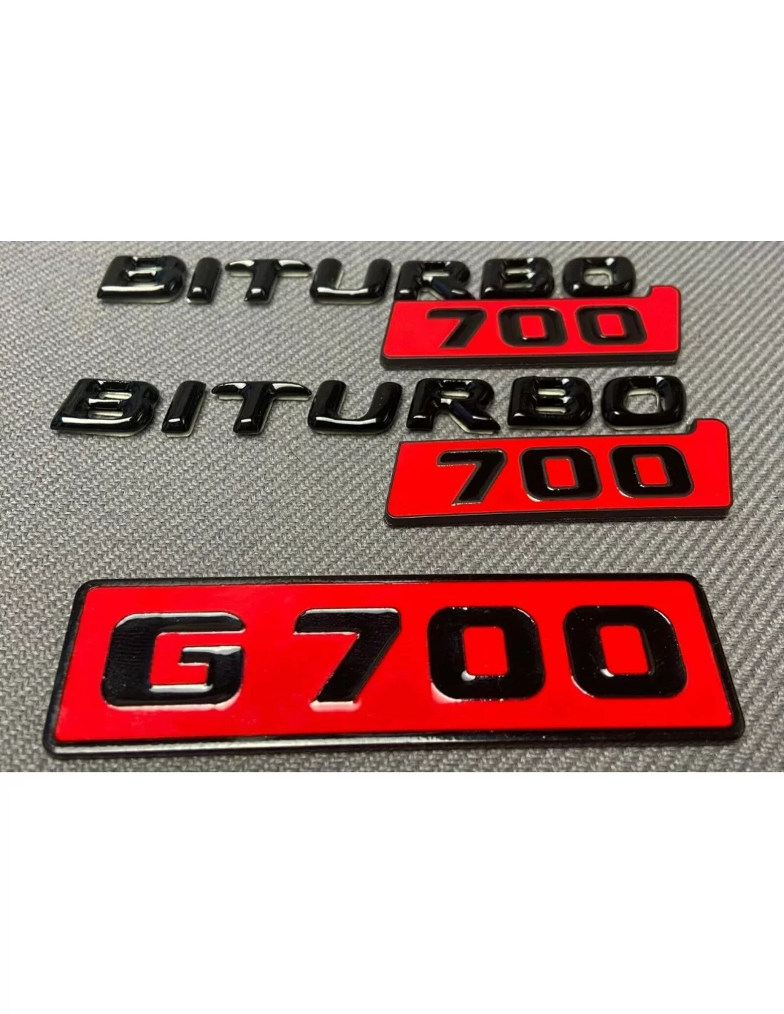  - logo & Emblems - Metallic Brabus 700 Biturbo Grill G700 schwarz rot Embleme für Mercedes-Benz W463 G Klasse W463A W464 G63 GT
