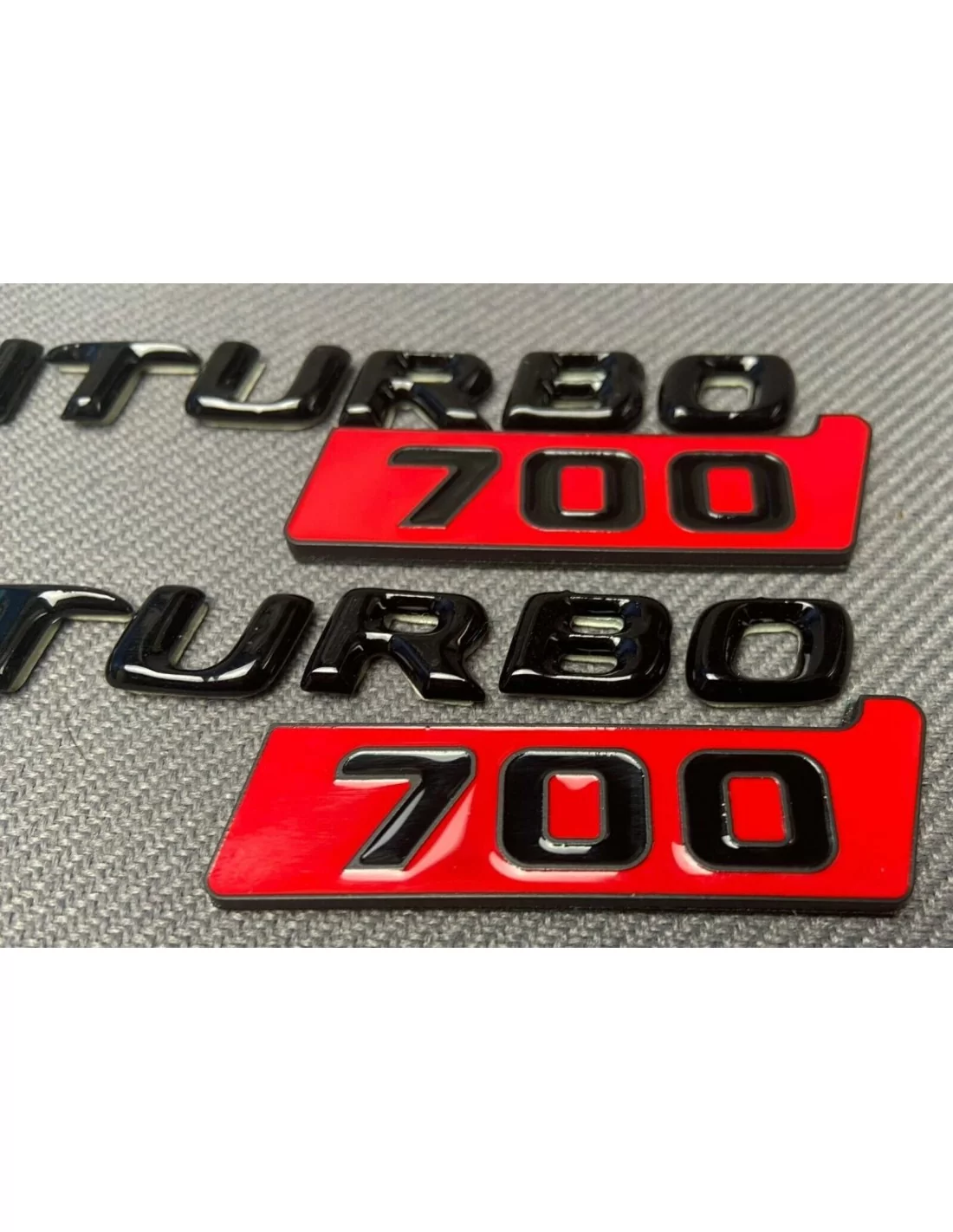  - logo & Emblems - Plaque latérale Brabus BITURBO 700 métallisée avec logo pour voitures Mercedes-Benz - 3 - Achetez le jeu de 