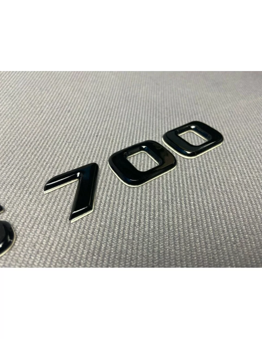 - logo & Emblems - Badge métallique Brabus 700 style emblème noir pour voitures Mercedes-Benz - 3 - Achetez le badge logo emblè - logo & Emblems - Badge métallique Brabus 700 style emblème noir pour voitures Mercedes-Benz - 3 - Achetez le badge logo emblè