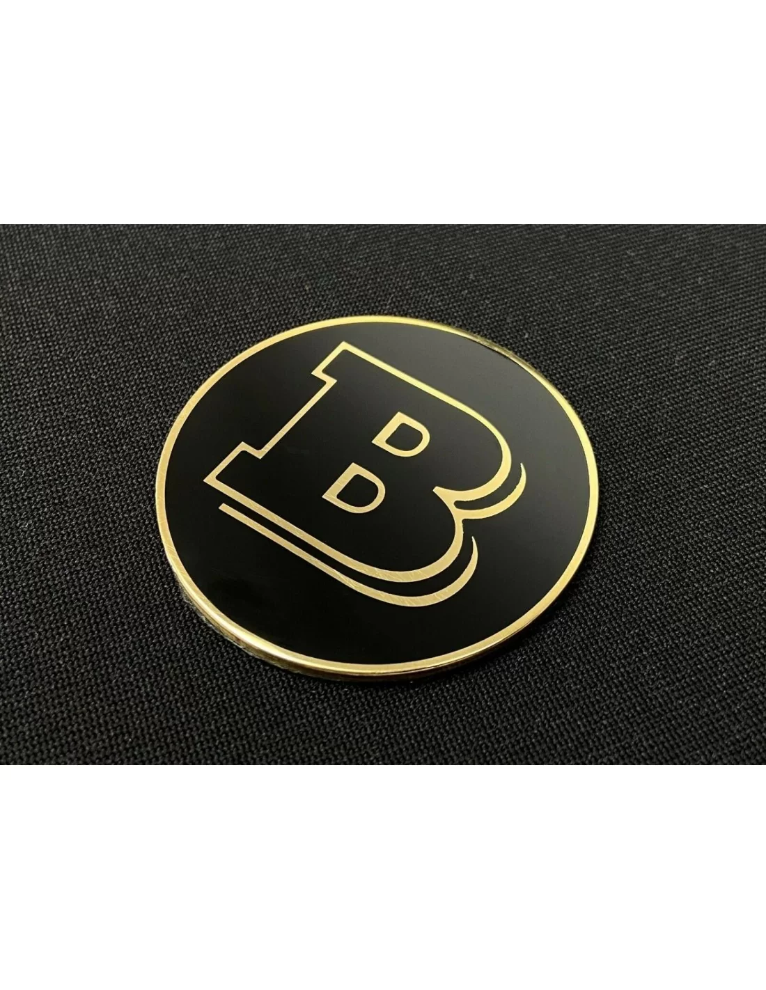  - Logos & Emblems - Emblema do logótipo do emblema dourado do capô metálico preto para automóveis Mercedes-Benz - 2 - Compre o 