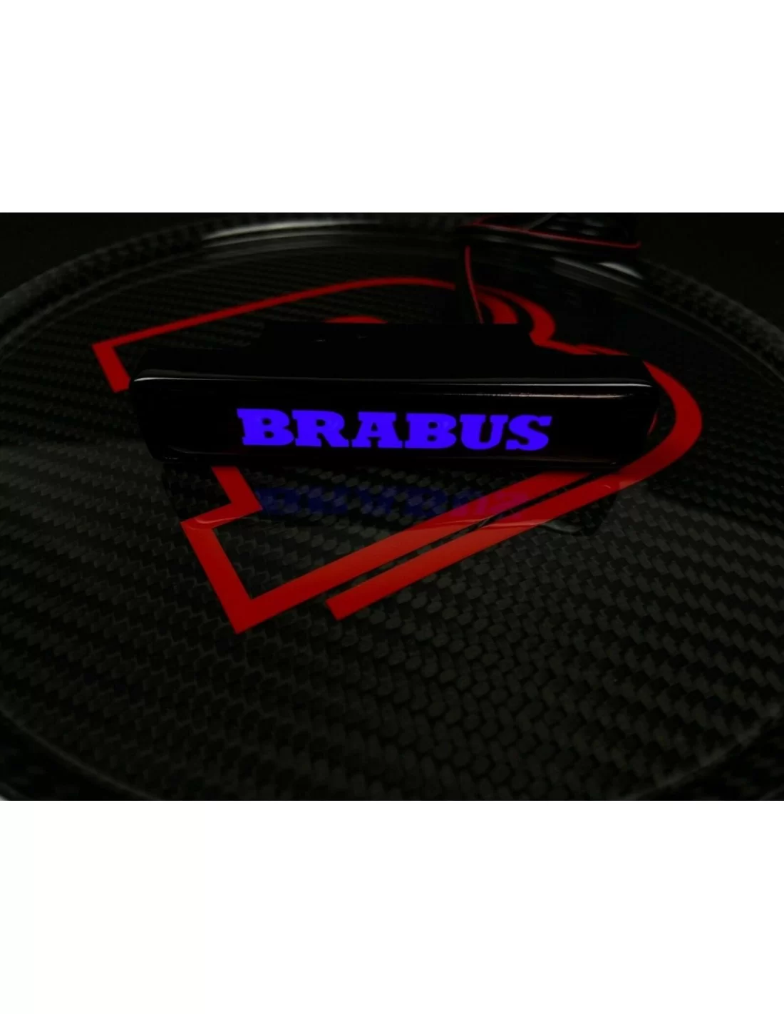 - logo & Emblems - BRABUS Style BLUE Badge griglia anteriore Logo illuminato a LED per Mercedes-Benz auto - 8 - Acquista il log  - logo & Emblems - BRABUS Style BLUE Badge griglia anteriore Logo illuminato a LED per Mercedes-Benz auto - 8 - Acquista il log