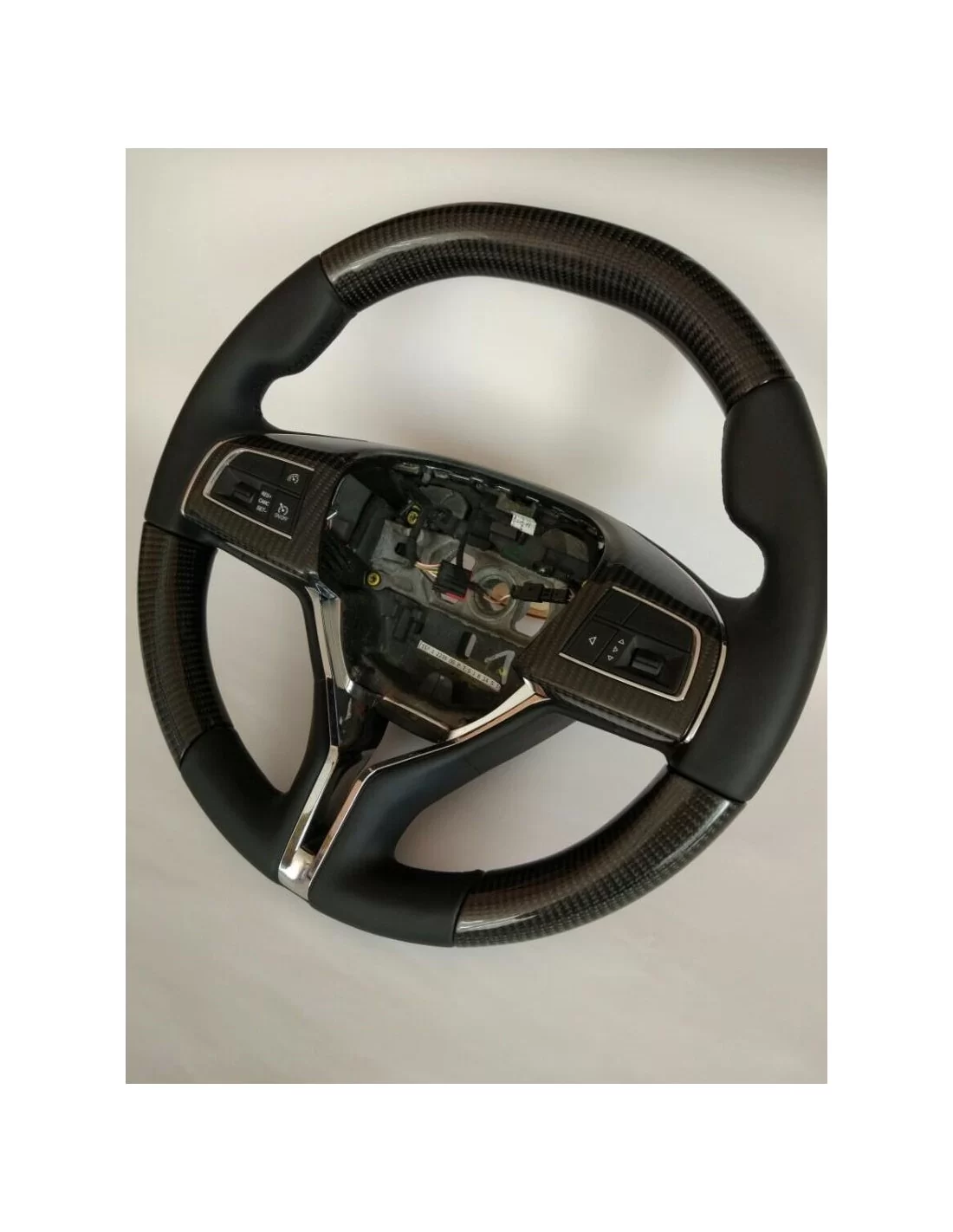  - Steering Wheels - Кермо Maserati Ghibli Levante Quattroporte з карбонової шкіри - 7 - Оновіть свій Maserati Ghibli, Levante а