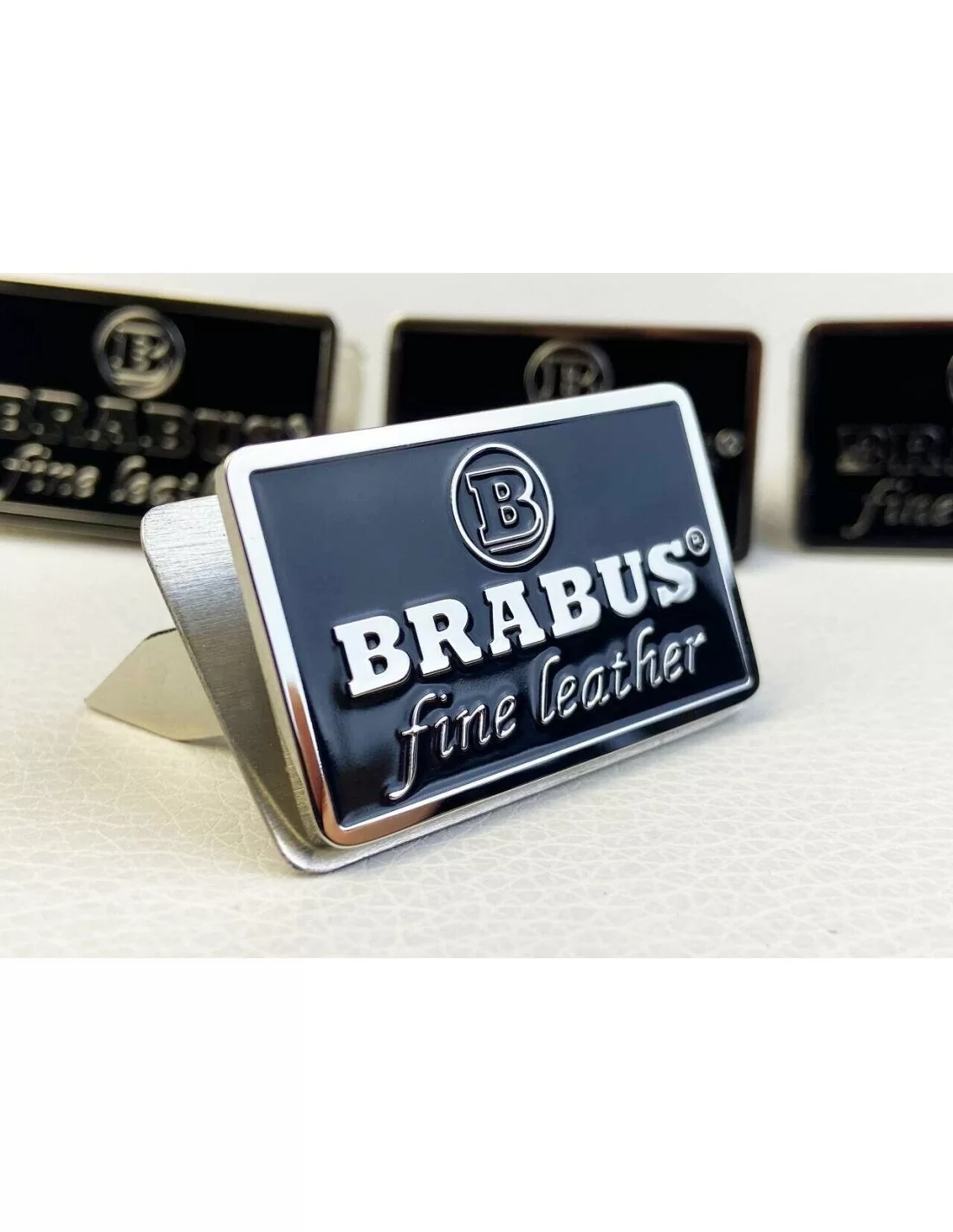 - Logos & Emblems - Metallic Brabus Fine Leather zwarte zetelemblemen badges logo's set voor Mercedes-Benz W463 G-Klasse - 5 - - Logos & Emblems - Metallic Brabus Fine Leather zwarte zetelemblemen badges logo's set voor Mercedes-Benz W463 G-Klasse - 5 -
