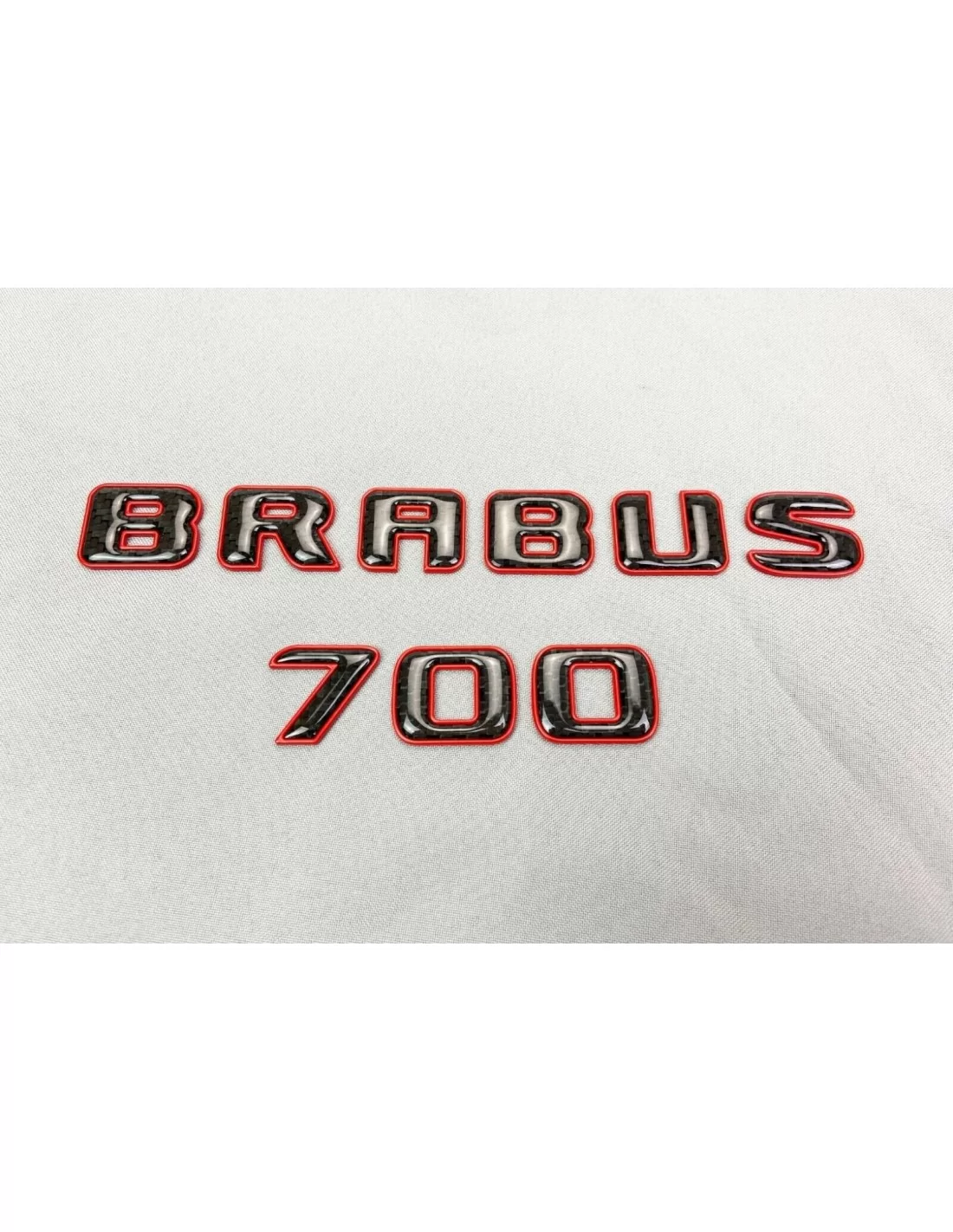  - logo & Emblems - Emblème Brabus 700 logo rouge métallisé avec carbone pour Mercedes-Benz W463A W464 Classe G - 3 - Améliorez 