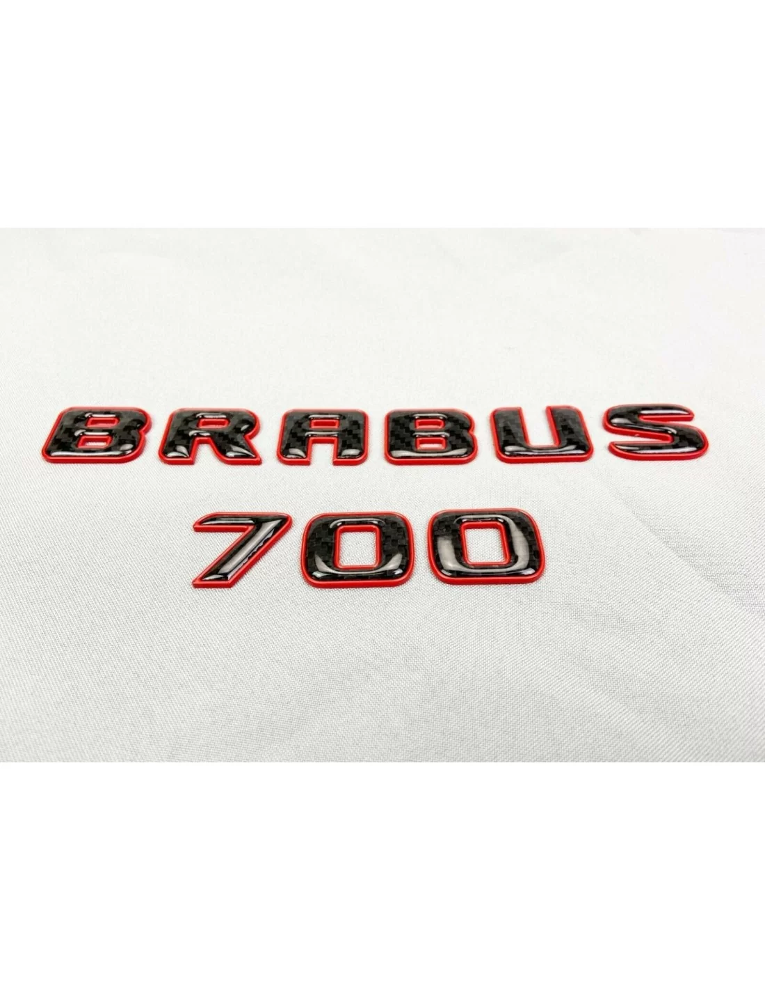  - logo & Emblems - Emblème Brabus 700 logo rouge métallisé avec carbone pour Mercedes-Benz W463A W464 Classe G - 6 - Améliorez 
