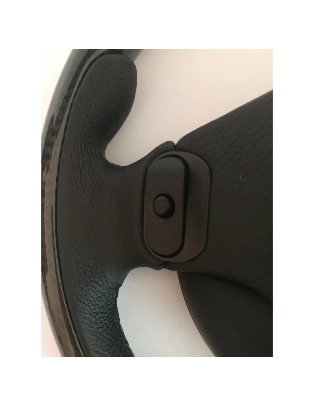  - Steering Wheels - Maserati Ghibli Levante Quattroporte Steering Wheel Carbon Leather - 8 - Elevate your driving experience wi