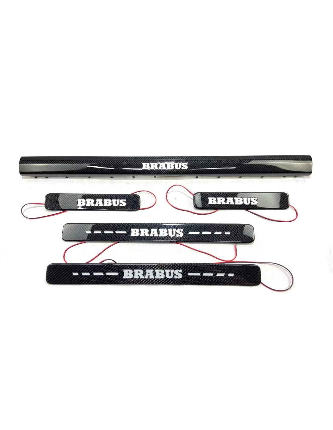  - Mercedes-Benz - Peitoris de porta Brabus iluminados com LEDs em fibra de carbono 5 peças para Mercedes-Benz W463A W464 Classe