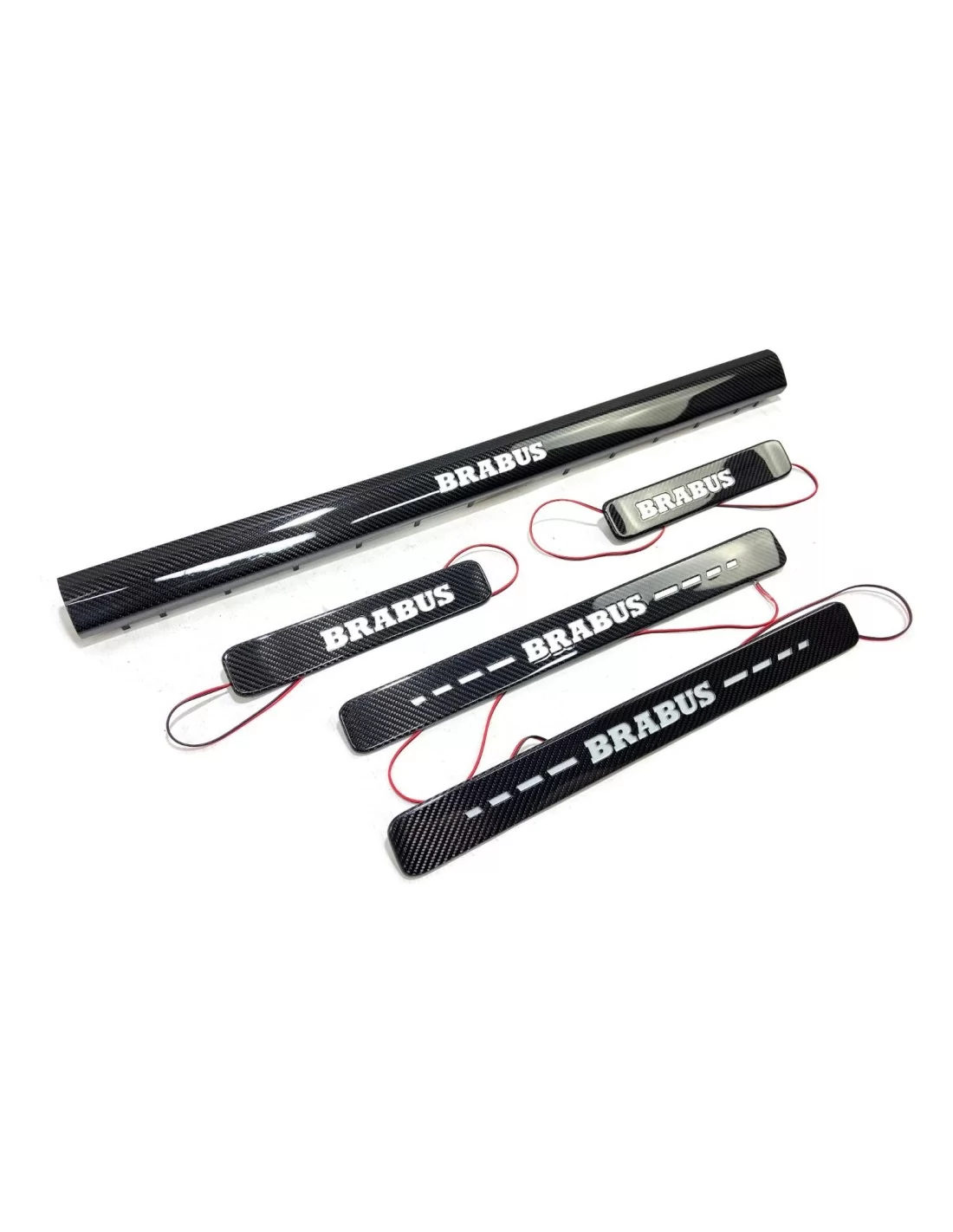  - Mercedes-Benz - Peitoris de porta Brabus iluminados com LEDs em fibra de carbono 5 peças para Mercedes-Benz W463A W464 Classe