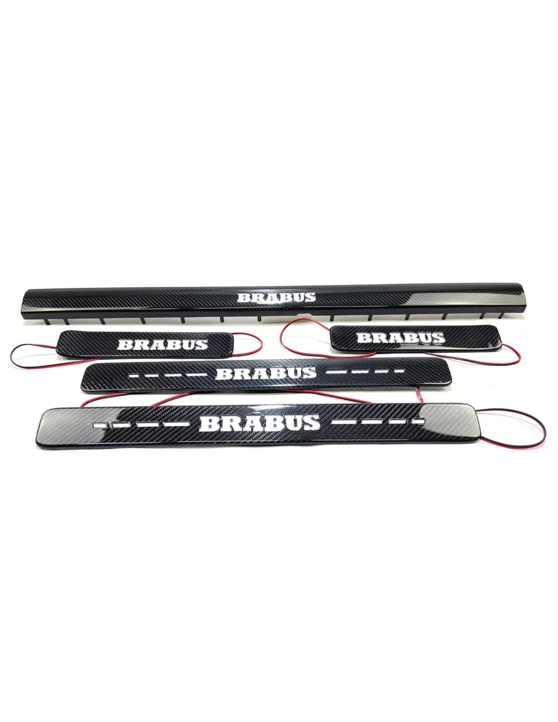  - Mercedes-Benz - Peitoris de porta Brabus iluminados com LEDs em fibra de carbono 5 peças para Mercedes-Benz W463A W464 Classe