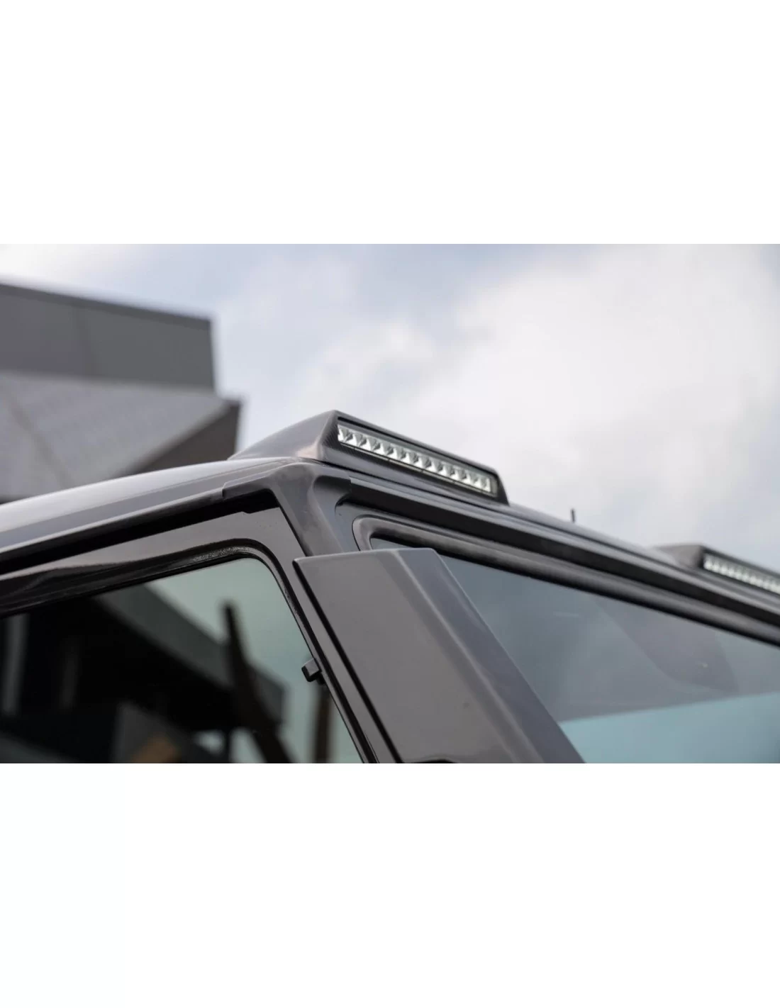 - Autos zu verkaufen - Mercedes Benz W463 4x4 G-Klasse - 9 - Entdecken Sie robusten Luxus mit der Mercedes Benz W463 4x4 G-Klas - Autos zu verkaufen - Mercedes Benz W463 4x4 G-Klasse - 9 - Entdecken Sie robusten Luxus mit der Mercedes Benz W463 4x4 G-Klas