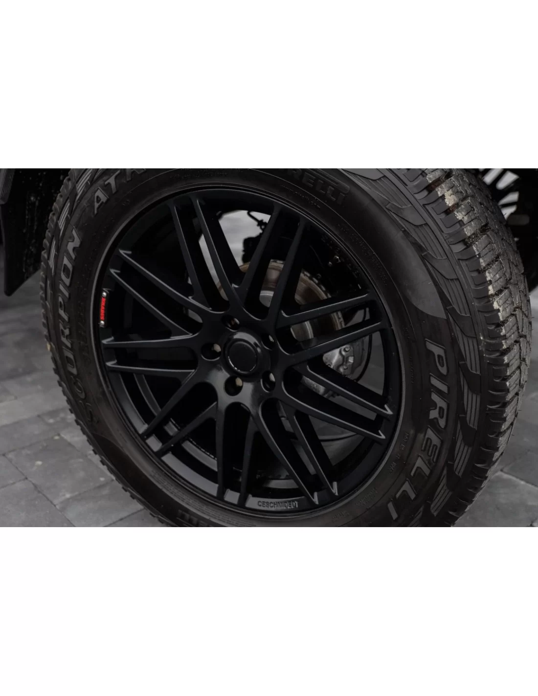 - Cars for Sale - Mercedes Benz W463 4x4 Clase G - 10 - Descubra el lujo robusto con el Mercedes Benz W463 4x4 Clase G, un icon