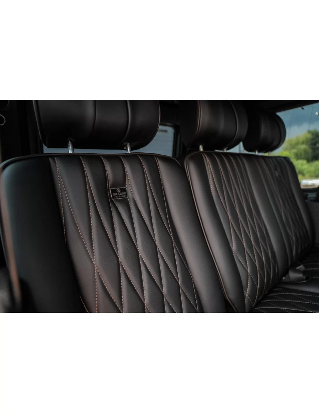 - Cars for Sale - Mercedes Benz W463 4x4 Classe G - 32 - Scoprite il lusso robusto con la Mercedes Benz W463 4x4 Classe G, un'i