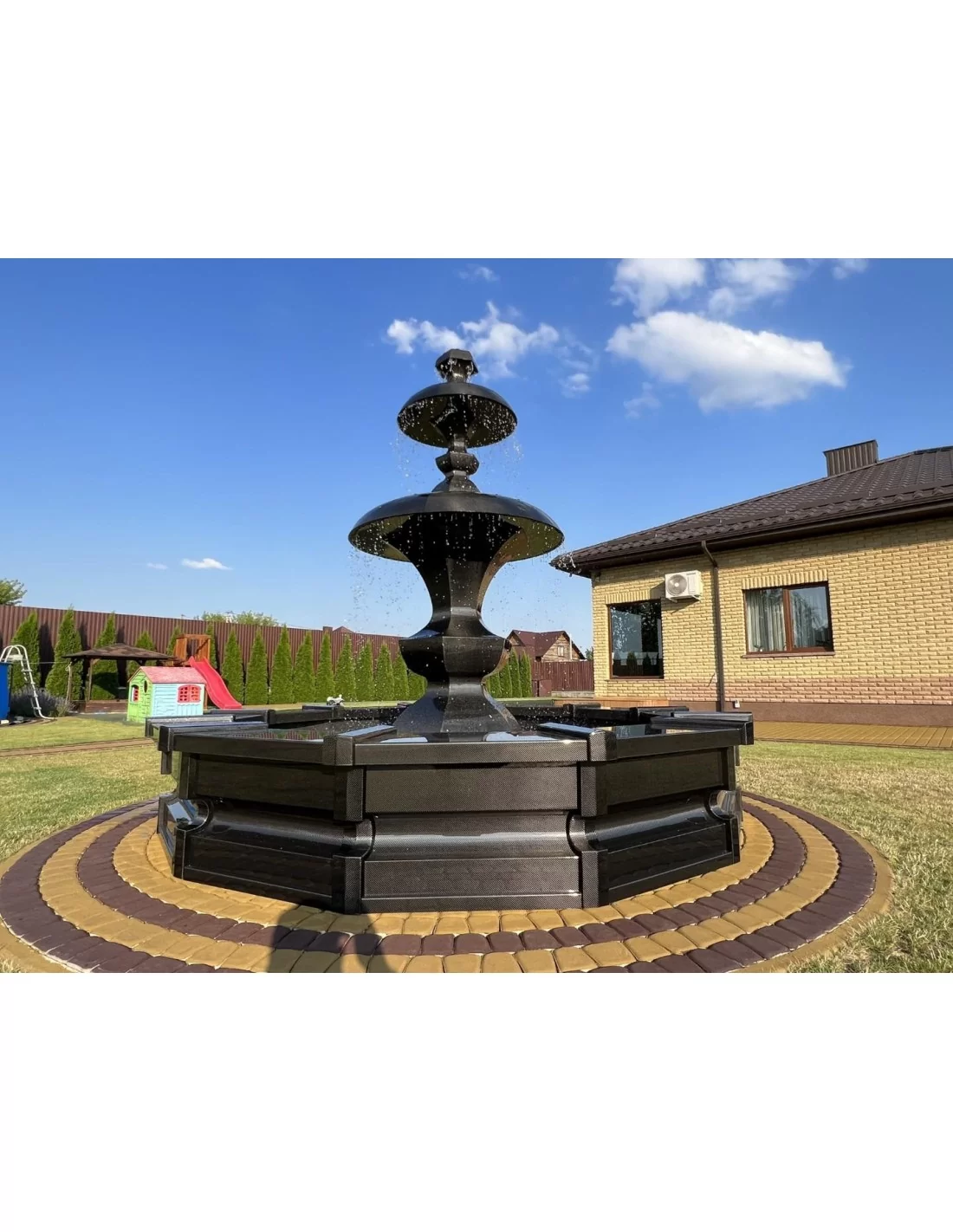  - Decor Carbon Interior - Fuente de Сarbon - 4 - Descubra la elegancia y modernidad de la Fuente de Carbón, un elegante complem