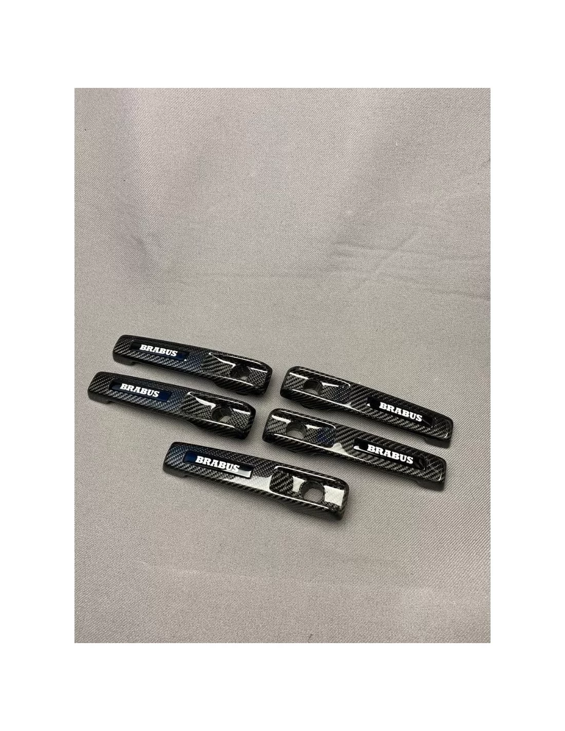 - Mercedes-Benz - Kolfiber BRABUS dörrhandtag komplett för Mercedes-Benz W463A W464 G-Klass - 17 - Uppgradera din Mercedes-Benz  - Mercedes-Benz - Kolfiber BRABUS dörrhandtag komplett för Mercedes-Benz W463A W464 G-Klass - 17 - Uppgradera din Mercedes-Benz