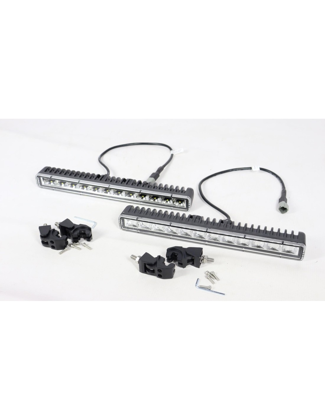 - Mercedes-Benz - LED voor dakspoiler Mercedes W463 1979-2018 - 1 - Koop LED voor dakspoiler voor Mercedes W463 (1979-2018) bij - Mercedes-Benz - LED voor dakspoiler Mercedes W463 1979-2018 - 1 - Koop LED voor dakspoiler voor Mercedes W463 (1979-2018) bij