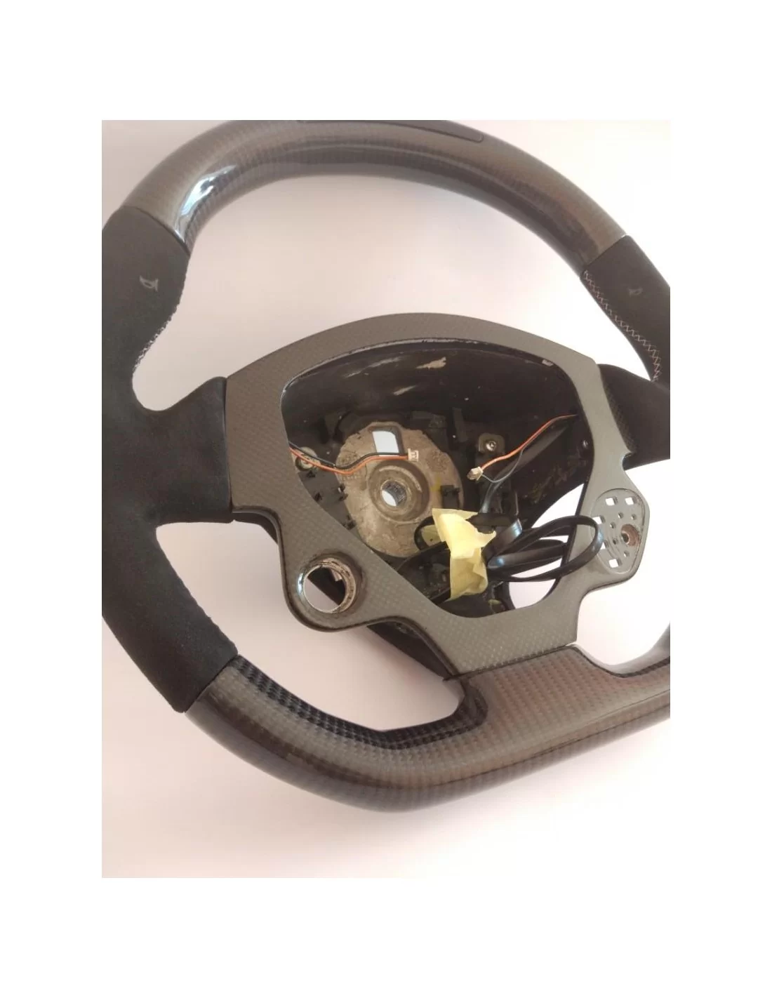 - Steering Wheels - Kierownica Ferrari California Carbon Alcantara - 3 - Kierownica Ferrari California Carbon Alcantara - Steering Wheels - Kierownica Ferrari California Carbon Alcantara - 3 - Kierownica Ferrari California Carbon Alcantara