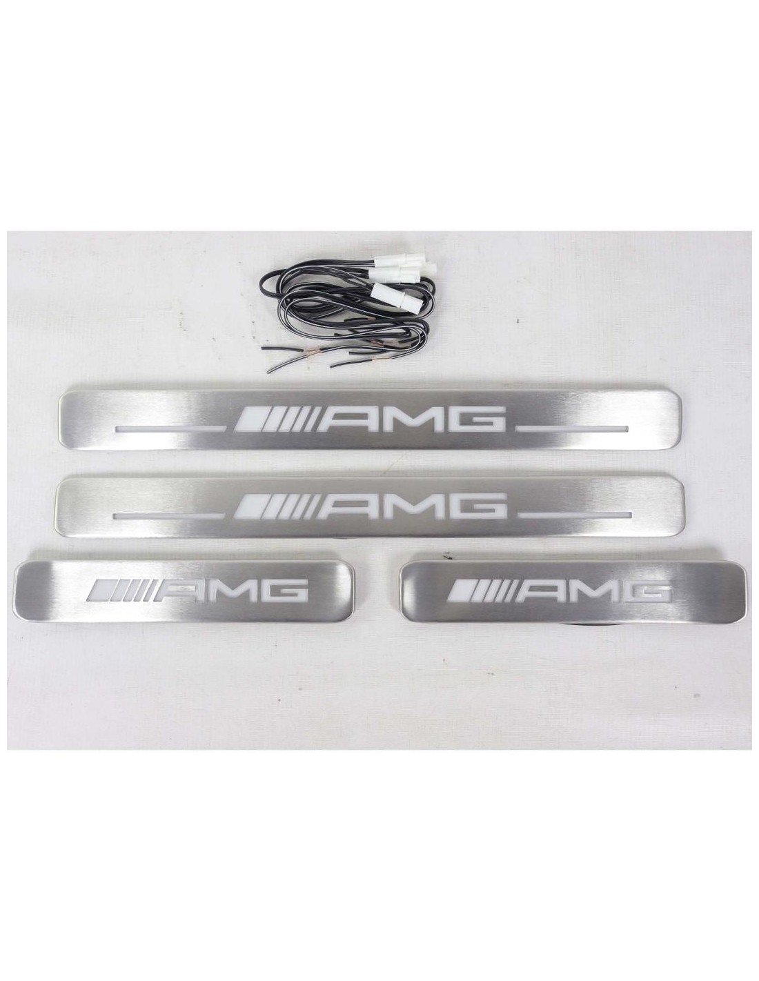  - Mercedes Benz - Soglie delle porte illuminate AMG LED metallizzato per Mercedes-Benz Classe G W463A W464 4 pz. - 1 - Aggiorna