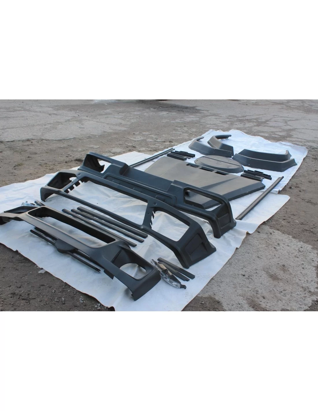  - Mercedes-Benz - Kit de carroçaria em fibra de vidro MansorY Gronos para Mercedes-Benz Classe G W463 - 2 - Comprar kit de carr