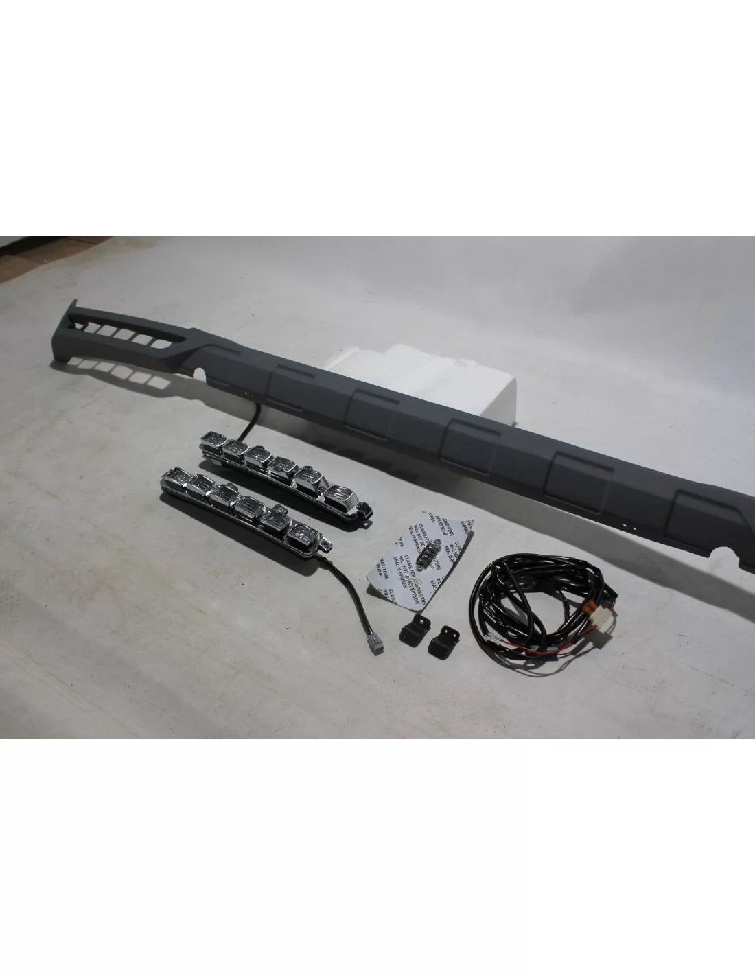  - Mercedes-Benz - Glasfiber främre AMG stötfångare läpp spoiler med 6 LED för Mercedes-Benz G-Klass W463 - 4 - Köp främre AMG s