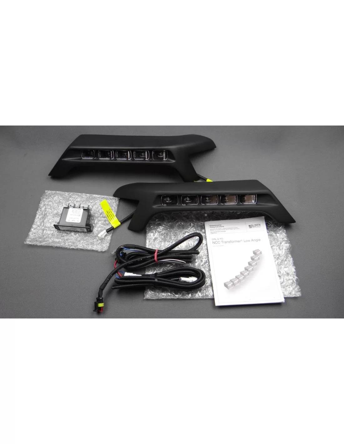  - Mercedes-Benz - Glasvezel Brabus voorspoiler met LED's voor Mercedes-Benz W463 4x4 G-Wagon - 2 - Verfraai je Mercedes W463 4x