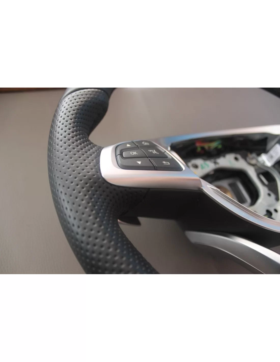 - Steering Wheels - Mercedes-Benz A-Class B-Class C-Class W176 W205 W246 Кермо - 3 - Оновіть свій Mercedes-Benz A-Class, B-Clas - Steering Wheels - Mercedes-Benz A-Class B-Class C-Class W176 W205 W246 Кермо - 3 - Оновіть свій Mercedes-Benz A-Class, B-Clas
