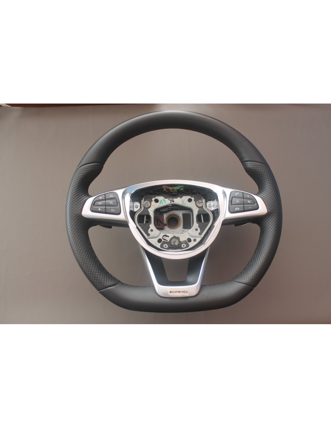 - Lenkräder - Mercedes-Benz A-Klasse W176, B-Klasse W246, C-Klasse W205 Lenkrad - 1 - Mercedes-Benz A-Klasse W176, B-Klasse W24 - Lenkräder - Mercedes-Benz A-Klasse W176, B-Klasse W246, C-Klasse W205 Lenkrad - 1 - Mercedes-Benz A-Klasse W176, B-Klasse W24