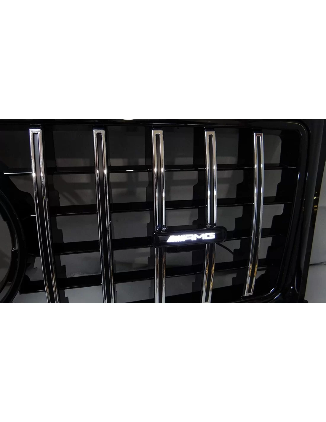 - logo & Emblems - AMG LED Kühlergrill weißes Emblem Logo für Mercedes W463 G Wagon - 3 - Rüsten Sie Ihren Mercedes-Benz W463 G  - logo & Emblems - AMG LED Kühlergrill weißes Emblem Logo für Mercedes W463 G Wagon - 3 - Rüsten Sie Ihren Mercedes-Benz W463 G