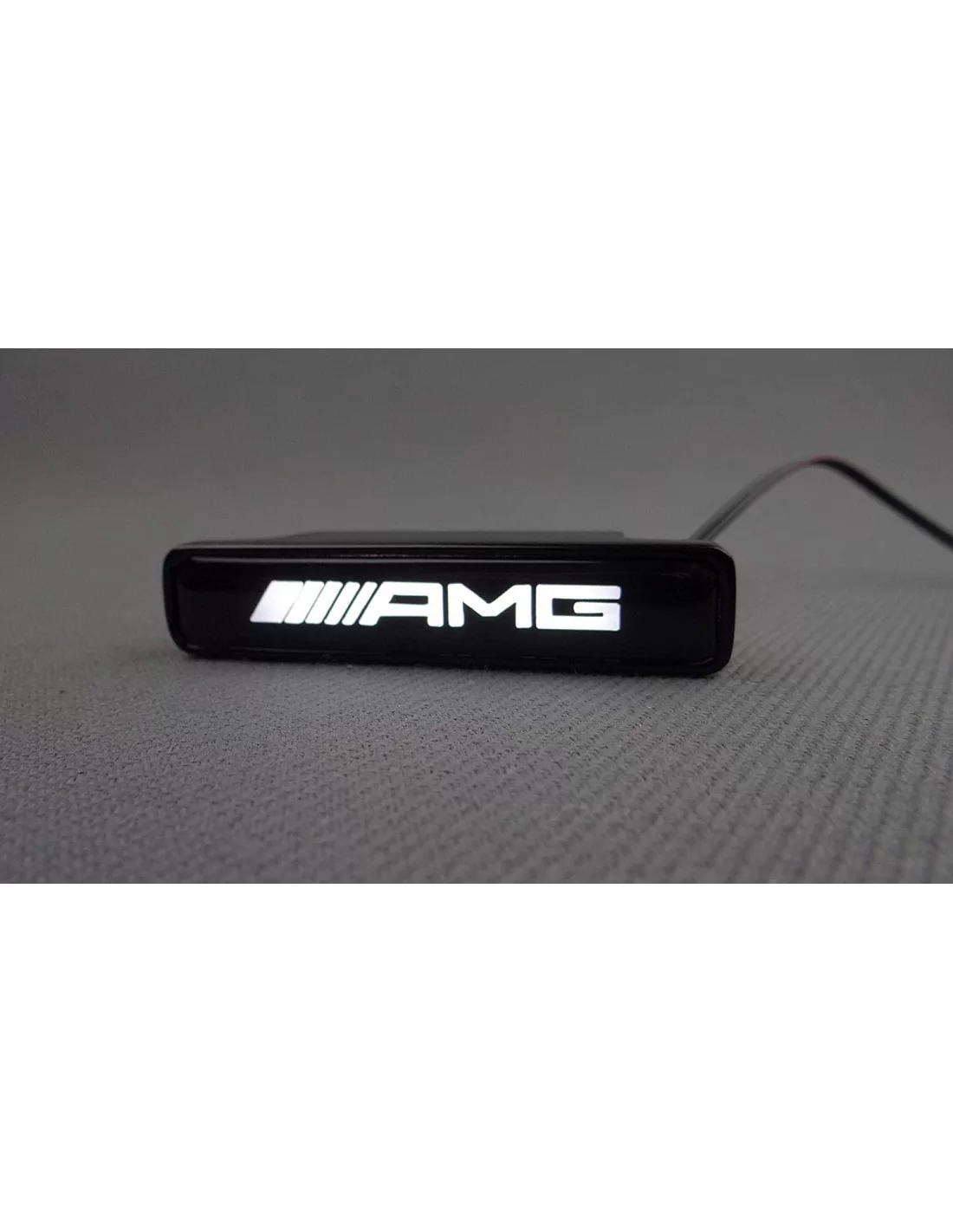  - logo & Emblems - AMG LED grille de calandre blanc badge emblème logo pour Mercedes W463 G Wagon - 5 - Améliorez votre Mercede