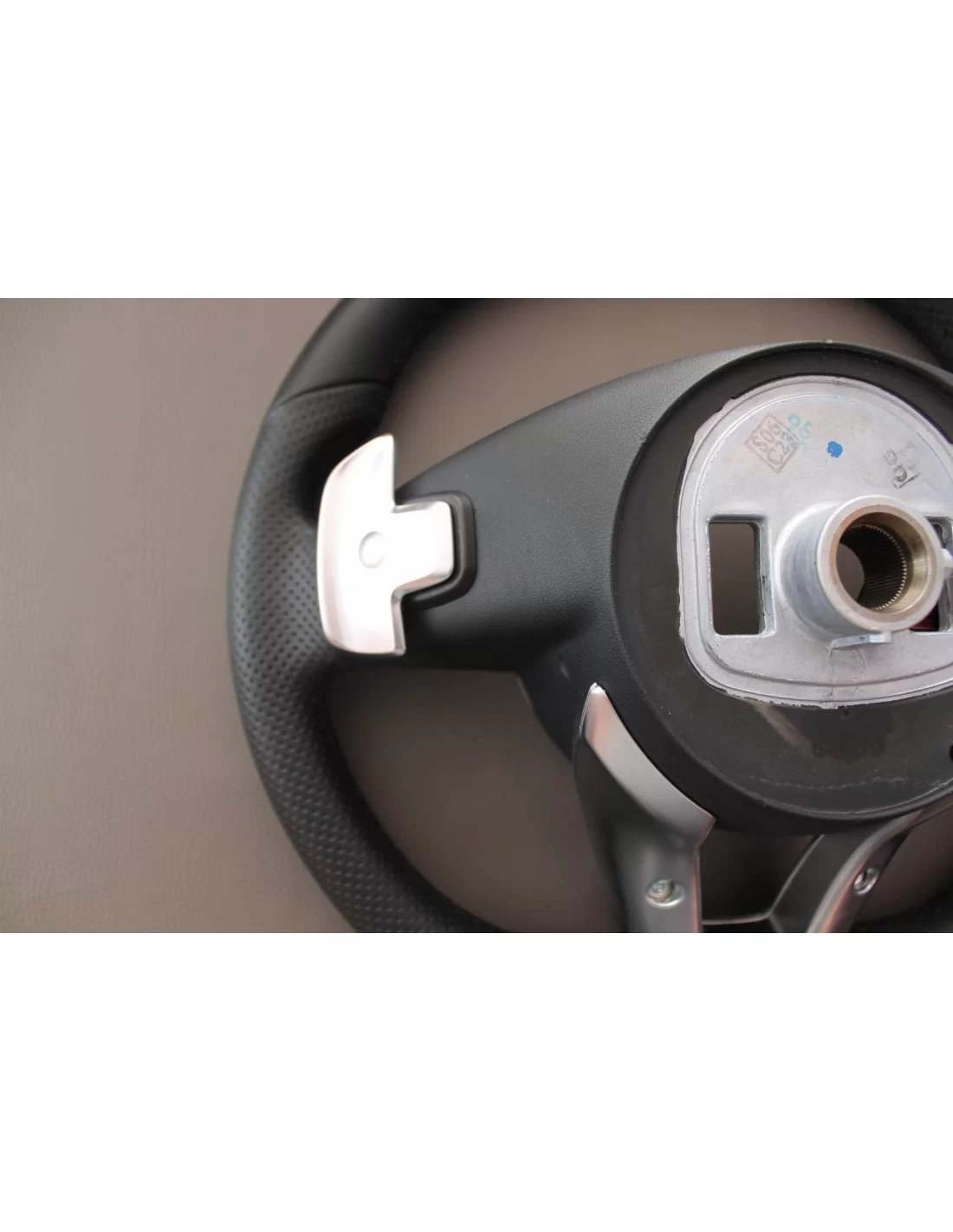 - Steering Wheels - Mercedes-Benz A-Class W176, B-Class W246, C-Class W205 Кермо - 10 - Відкрийте для себе кермо Mercedes-Benz - Steering Wheels - Mercedes-Benz A-Class W176, B-Class W246, C-Class W205 Кермо - 10 - Відкрийте для себе кермо Mercedes-Benz