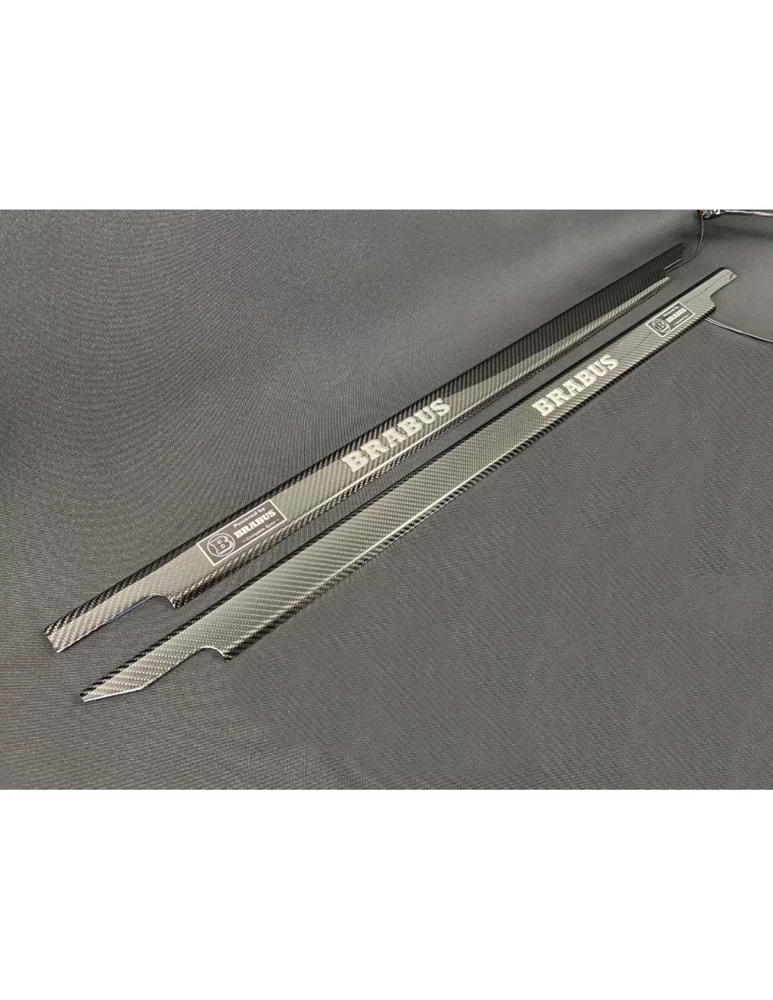- Mercedes-Benz - Carbon fiber LED Verlichte Brabus Dorpels 2 stuks voor Mercedes-Benz G W463 3-deurs G-Klasse - 3 - Verfraai u - Mercedes-Benz - Carbon fiber LED Verlichte Brabus Dorpels 2 stuks voor Mercedes-Benz G W463 3-deurs G-Klasse - 3 - Verfraai u