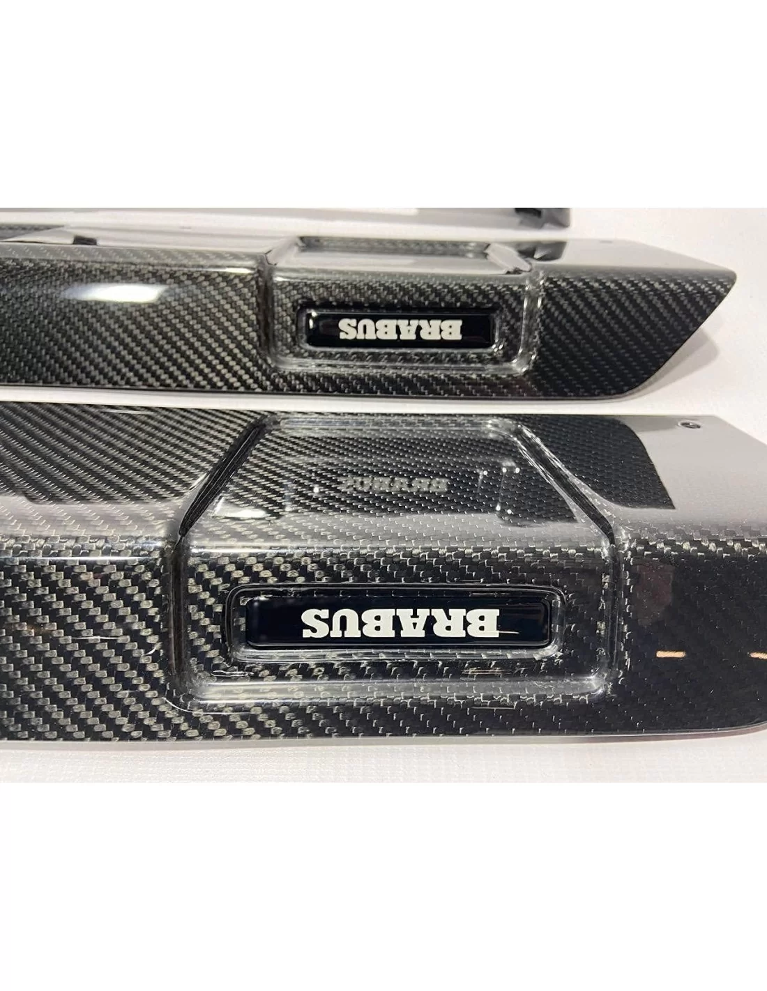 - Mercedes-Benz - 碳纤维 Brabus Widestar 车身外部装饰套件套装 梅赛德斯 G 级轿车 W463A - 6 - 使用 Carbon Brabus Widestar 外饰,让您的梅赛德斯 W463A 改头换面。以优质品质提升  - Mercedes-Benz - 碳纤维 Brabus Widestar 车身外部装饰套件套装 梅赛德斯 G 级轿车 W463A - 6 - 使用 Carbon Brabus Widestar 外饰,让您的梅赛德斯 W463A 改头换面。以优质品质提升