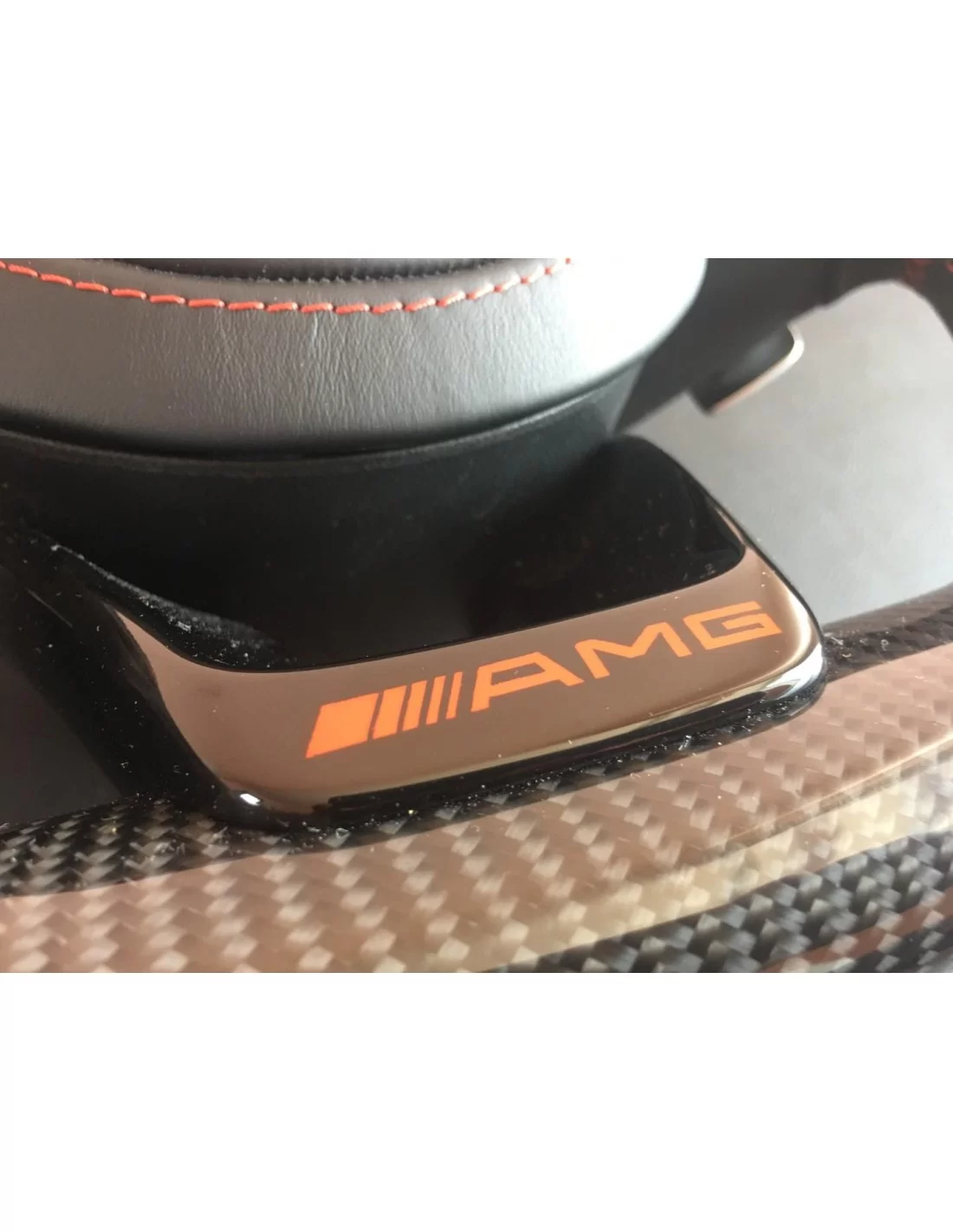  - Steering Wheels - Mercedes-Benz CLA CLS GLE Ratt i kolfiber och läder - 4 - Uppgradera till Mercedes-Benz CLA, CLS, GLE-ratte