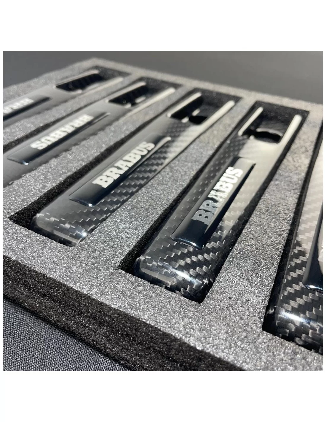 Fibra di carbonio con logo Brabus maniglie delle porte copre 5pcs per Mercedes-Benz W463 G-Class Mercedes Benz, G Class W463, De Fibra di carbonio con logo Brabus maniglie delle porte copre 5pcs per Mercedes-Benz W463 G-Class Mercedes Benz, G Class W463, De