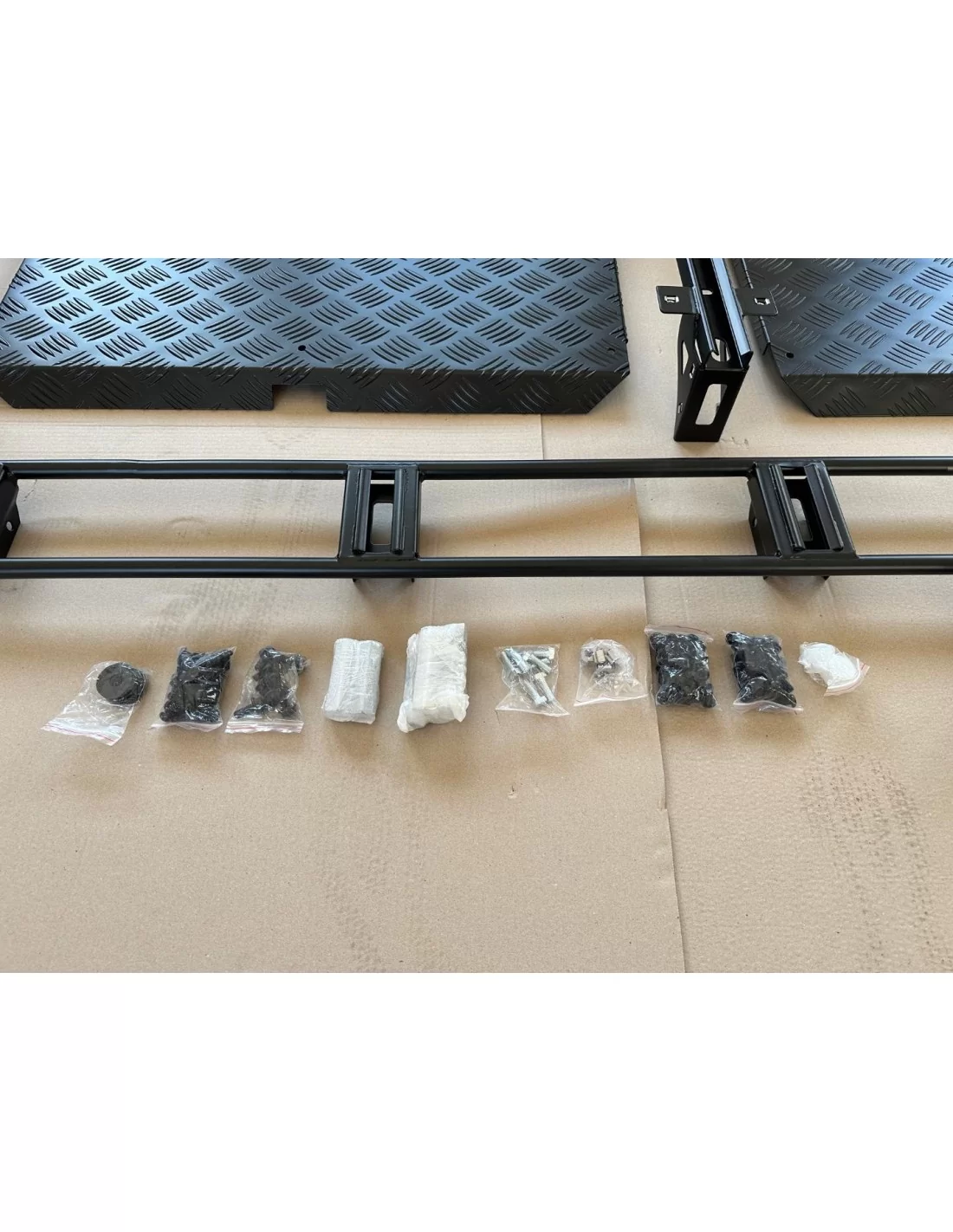  - Mercedes-Benz - Metalen dakdrager voor Mercedes-Benz W463A 4x4 G-Wagon - 7 - Upgrade uw Mercedes-Benz W463A 4x4 G-Wagon met e