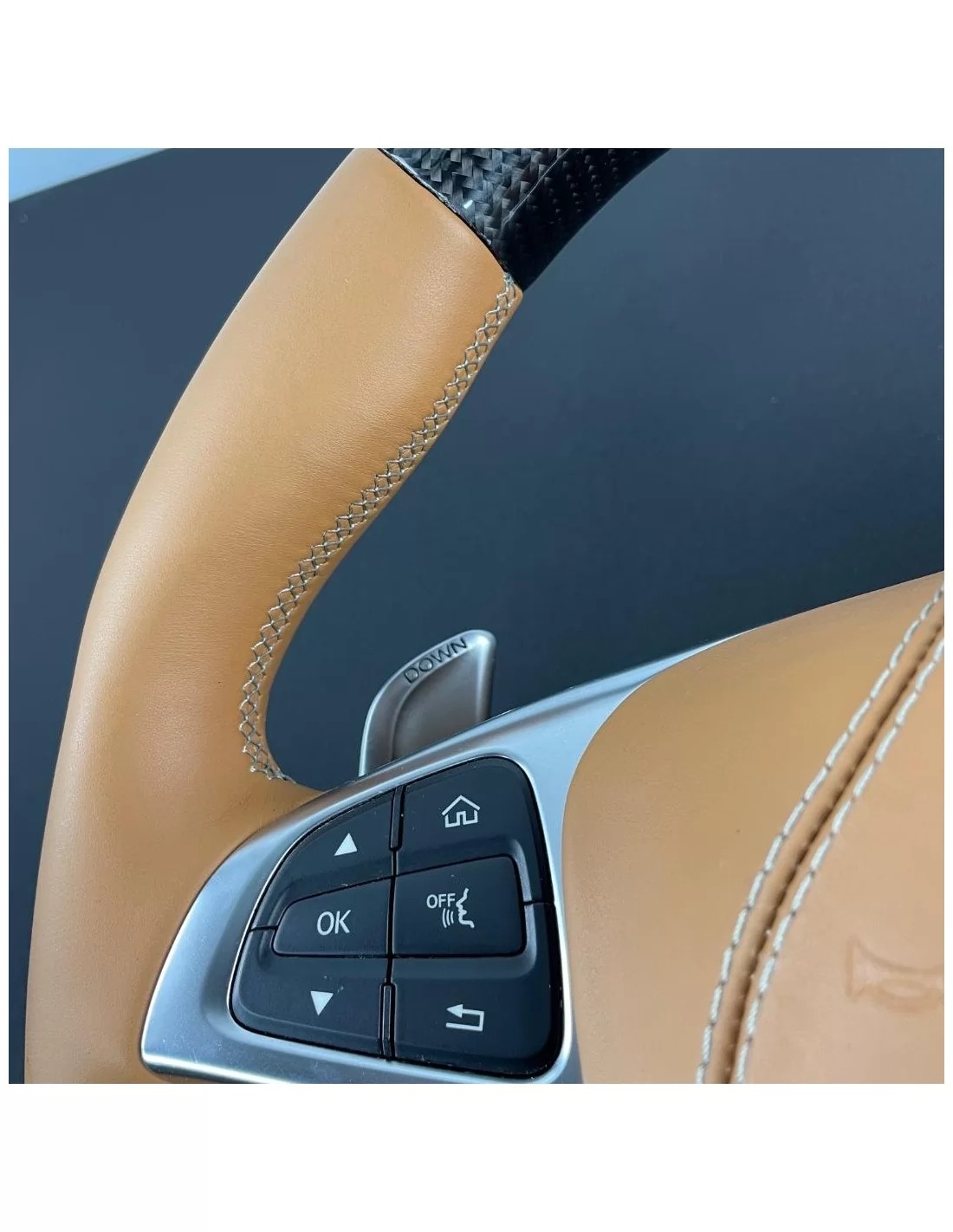 - Steering Wheels - Volante AMG em fibra de carbono para Mercedes-Benz Classe C Classe E Classe G Classe W205 W213 W463 - 6 - C  - Steering Wheels - Volante AMG em fibra de carbono para Mercedes-Benz Classe C Classe E Classe G Classe W205 W213 W463 - 6 - C