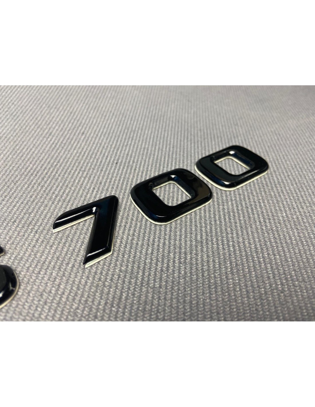  - Logos & Emblems - Metalliska Brabus 700 svarta emblemlogotypmärken för Mercedes-Benz W463 G-klass - 1 - Uppgradera din Merced