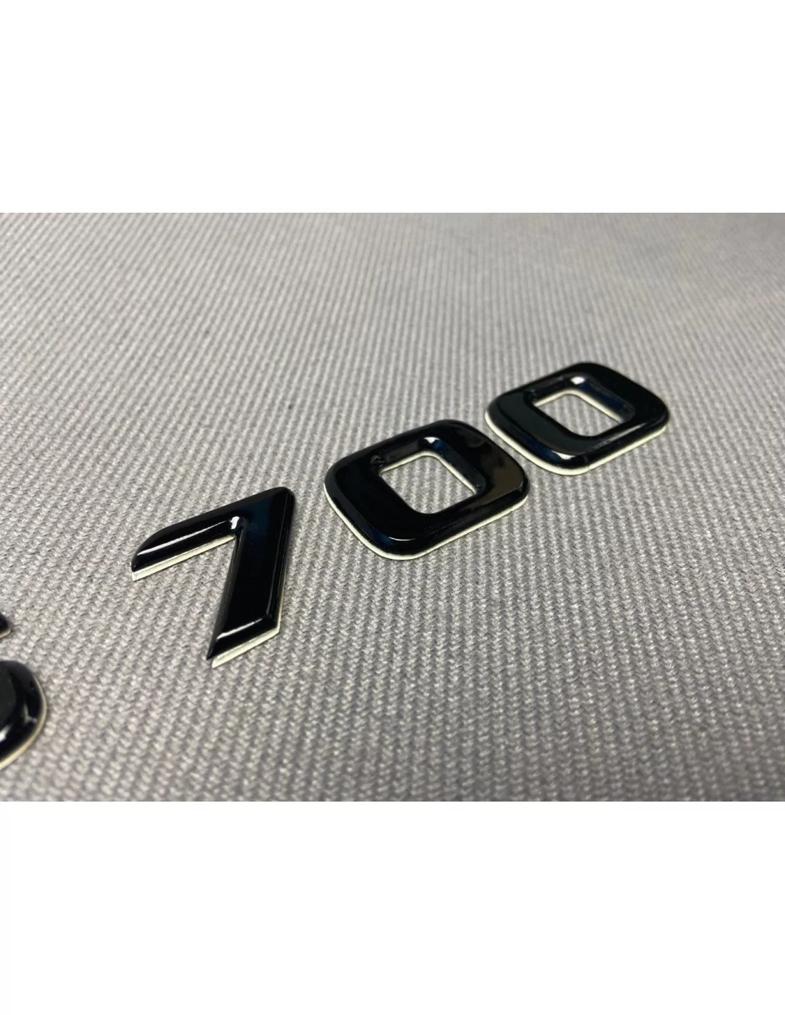  - Logos & Emblems - Metalliska Brabus 700 svarta emblemlogotypmärken för Mercedes-Benz W463 G-klass - 1 - Uppgradera din Merced