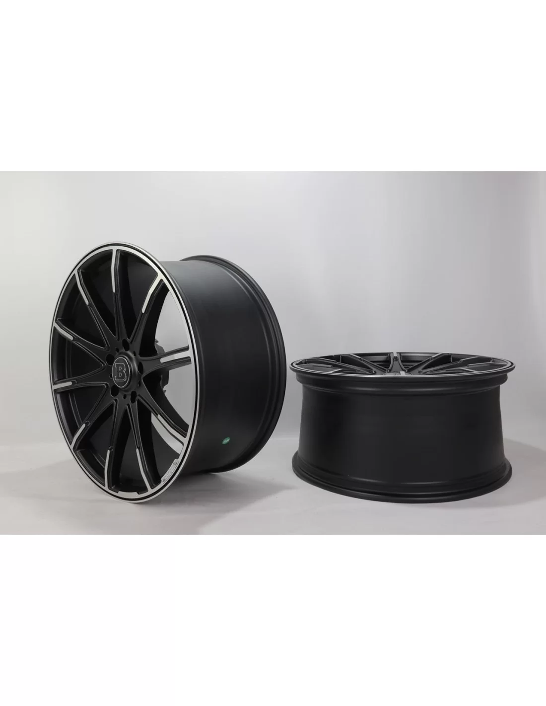 - Mercedes Benz - Llantas Brabus Monoblock Z Platinum R22 para Mercedes-Benz Clase G W463A - 3 - Eleva tu Mercedes-Benz Clase G - Mercedes Benz - Llantas Brabus Monoblock Z Platinum R22 para Mercedes-Benz Clase G W463A - 3 - Eleva tu Mercedes-Benz Clase G