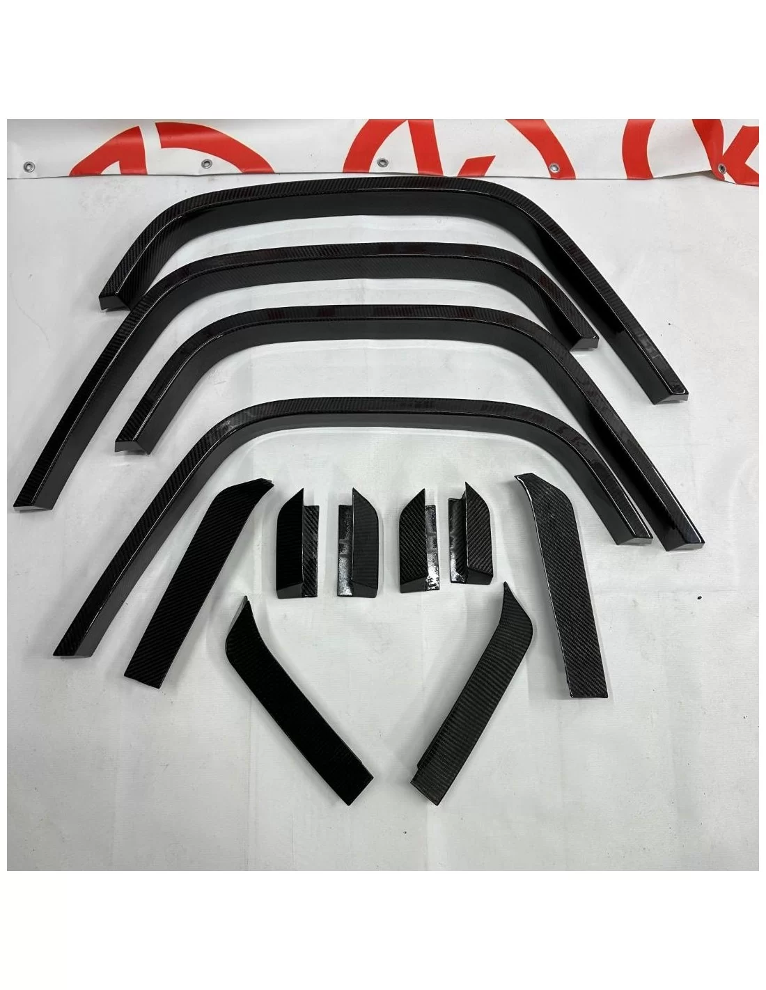  - Mercedes Benz - Extensiones de guardabarros de fibra de carbono para Mercedes-Benz Clase G W463A 4x4 - 5 - Mejora tu Mercedes