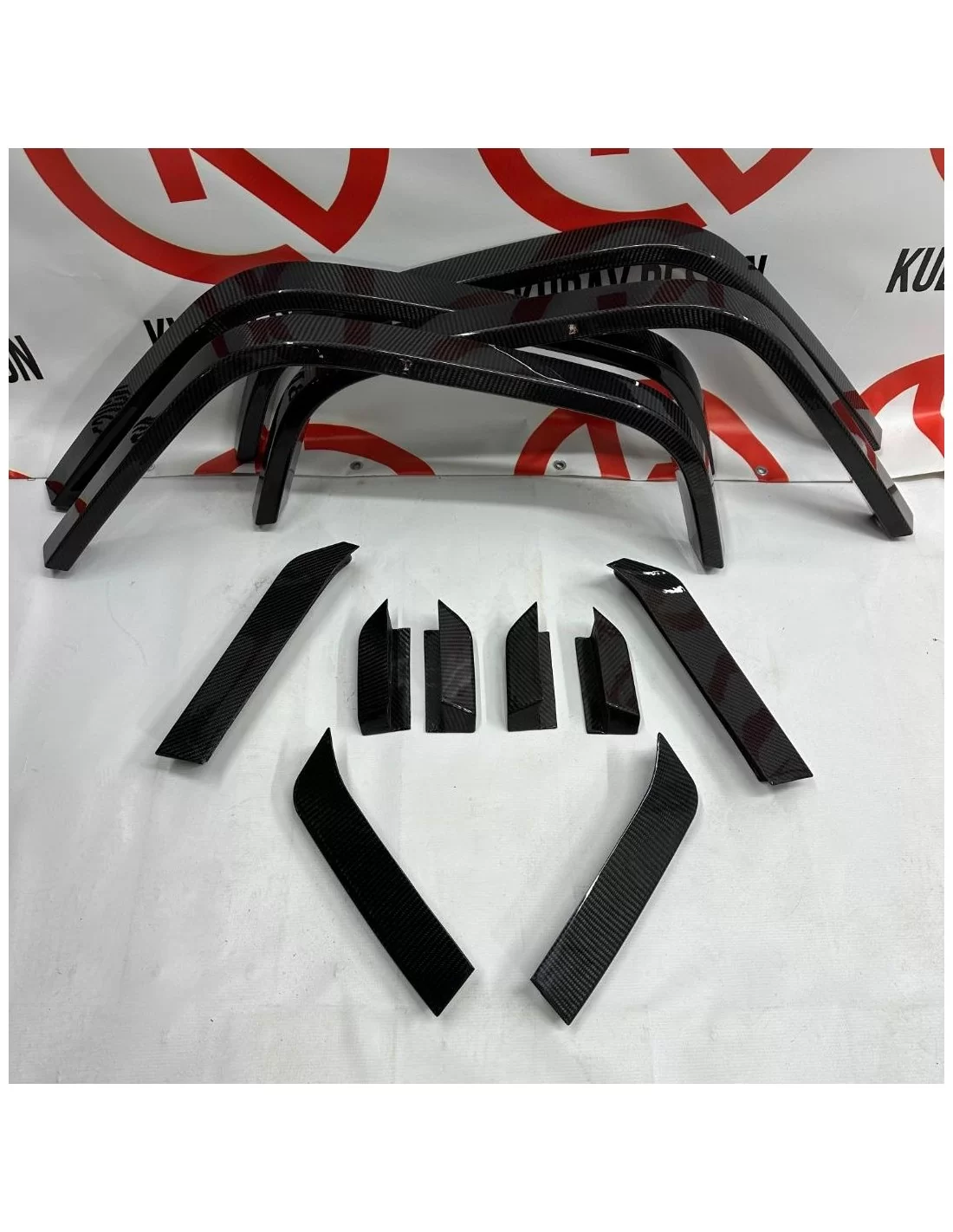  - Mercedes Benz - Extensiones de guardabarros de fibra de carbono para Mercedes-Benz Clase G W463A 4x4 - 13 - Mejora tu Mercede