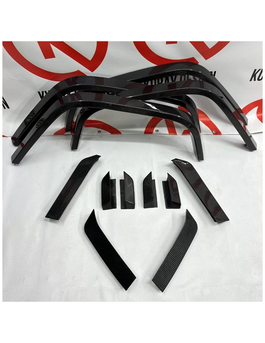 - Mercedes Benz - Extension de garde-boue en fibre de carbone pour Mercedes-Benz Classe G W463A 4x4 - 14 - Améliorez votre Merc - Mercedes Benz - Extension de garde-boue en fibre de carbone pour Mercedes-Benz Classe G W463A 4x4 - 14 - Améliorez votre Merc