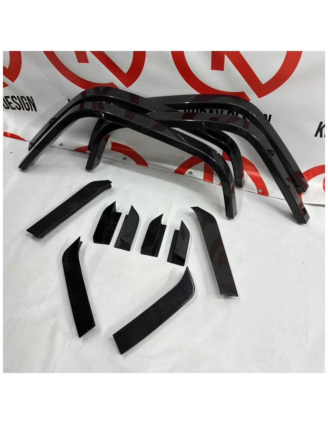 - Mercedes Benz - Extension de garde-boue en fibre de carbone pour Mercedes-Benz Classe G W463A 4x4 - 16 - Améliorez votre Merc - Mercedes Benz - Extension de garde-boue en fibre de carbone pour Mercedes-Benz Classe G W463A 4x4 - 16 - Améliorez votre Merc