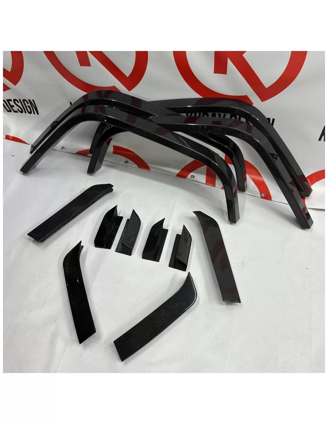  - Mercedes Benz - Extensiones de guardabarros de fibra de carbono para Mercedes-Benz Clase G W463A 4x4 - 17 - Mejora tu Mercede