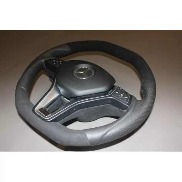  - Volant - Mercedes-Benz CLA CLS GLE Volant Carbone Alcantara - 3 - Achetez le volant Mercedes-Benz CLA CLS GLE en carbone Alca
