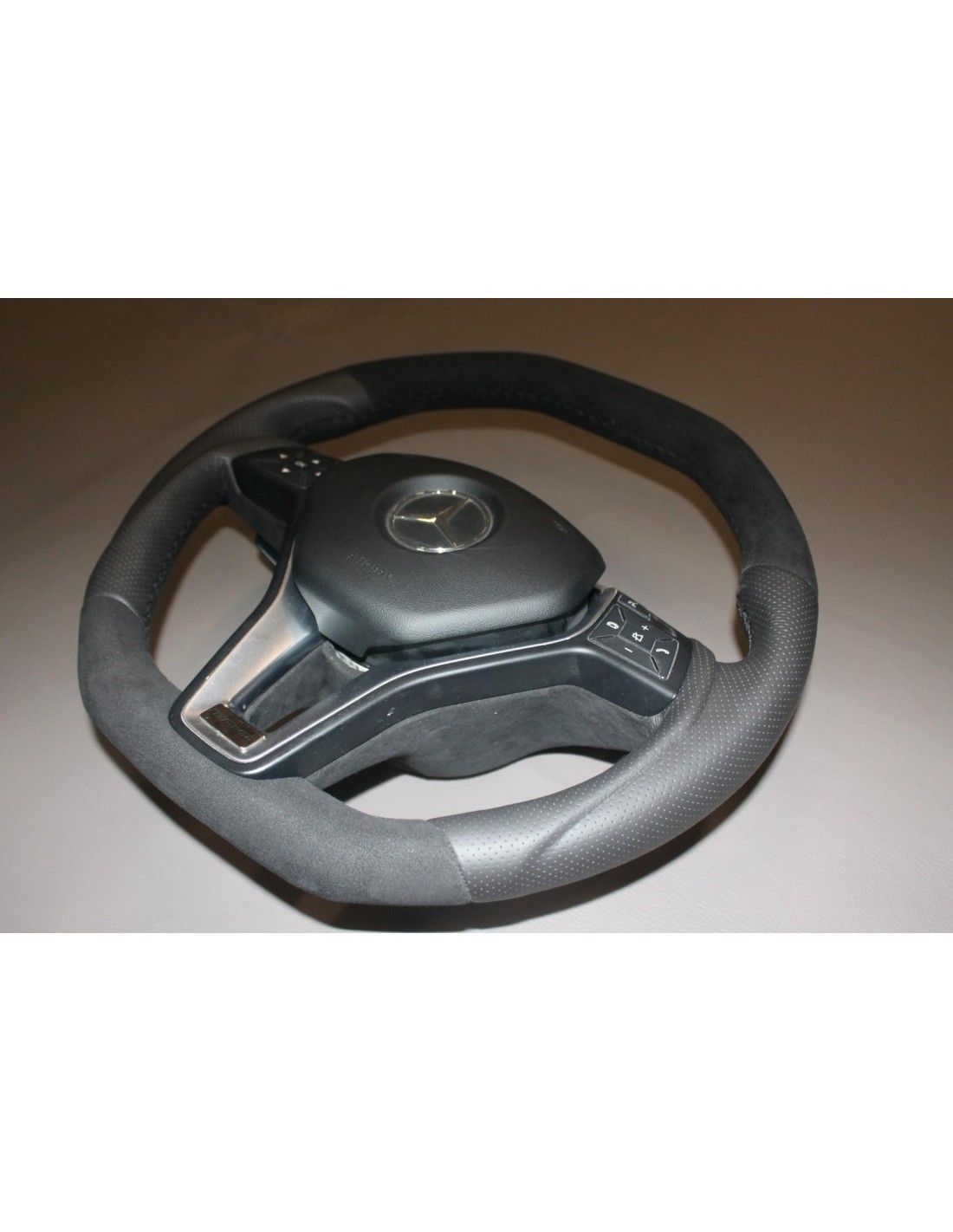 - Steering Wheels - Mercedes-Benz CLA CLS GLE Volante Carbono Alcantara - 3 - Comprar Volante Mercedes-Benz CLA CLS GLE Carbono - Steering Wheels - Mercedes-Benz CLA CLS GLE Volante Carbono Alcantara - 3 - Comprar Volante Mercedes-Benz CLA CLS GLE Carbono