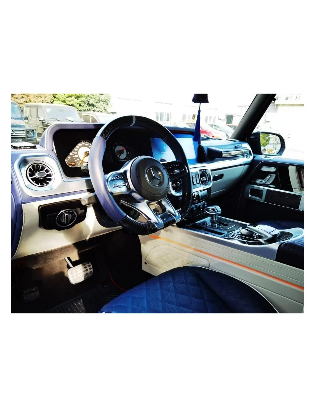  - Mercedes-Benz - 梅赛德斯 W463 四轮驱动 G-CLASS 全车内饰 新 W463A 风格 - 8 - 为您的梅赛德斯 W463 四轮驱动 G 级轿车升级一套完整的 W463A 风格内饰。现在就在 Tuneverse 订购并改造您的