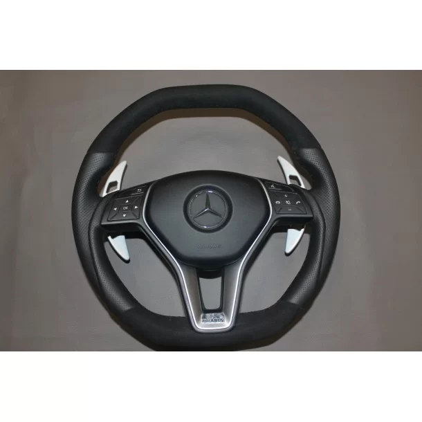 - Steering Wheels - 梅赛德斯-奔驰 CLA CLS GLE 皮革阿尔坎塔拉方向盘 - 1 - 梅赛德斯-奔驰CLA、CLS、GLE Alcantara真皮方向盘，提升您的驾驶体验。时尚与舒适的完美融合！✉️❄️