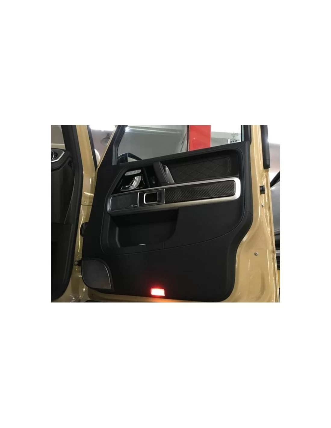  - Mercedes-Benz - Carbon fiber interieur armsteun bekleding voor Mercedes G-klasse W463A - 1 - Verfraai je Mercedes G W463A met