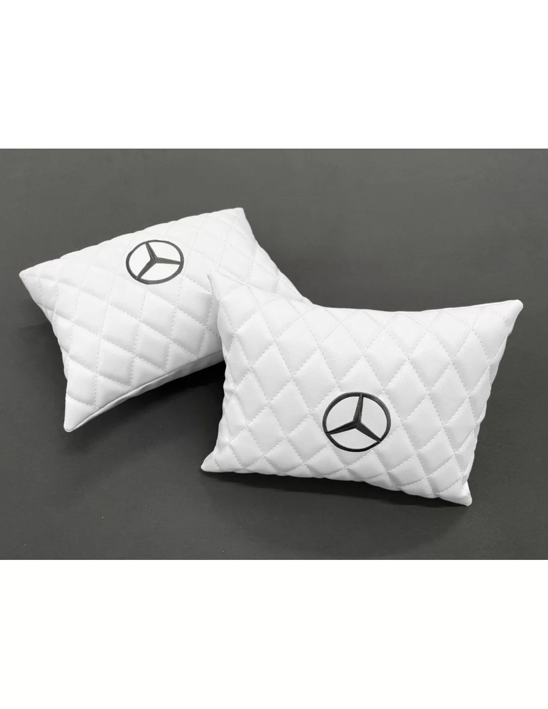 - Mercedes-Benz - WHITE AMG Floor Mats for Mercedes-Benz W463A - 4 - Enhance your Mercedes-Benz W463A with our stylish WHITE AM  - Mercedes-Benz - WHITE AMG Floor Mats for Mercedes-Benz W463A - 4 - Enhance your Mercedes-Benz W463A with our stylish WHITE AM