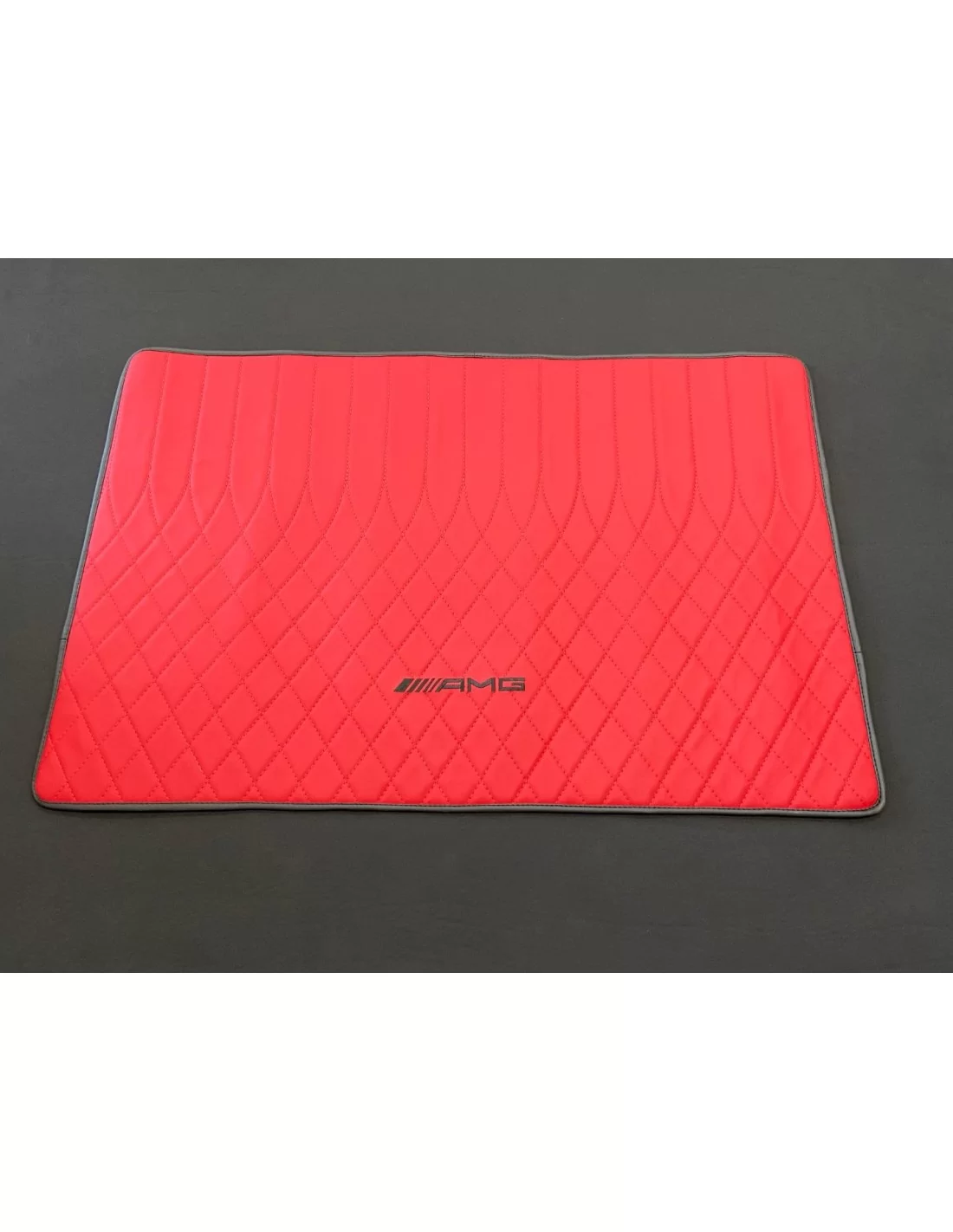  - Mercedes-Benz - RED AMG Golvmattor för Mercedes-Benz W463A - 2 - Uppgradera din Mercedes-Benz W463A med våra livfulla RED AMG